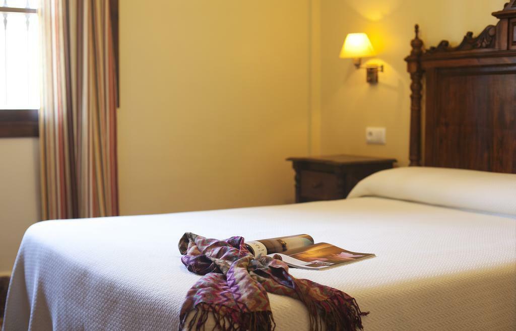 Hospederia Santiago Hotel Chiclana de la Frontera Luaran gambar
